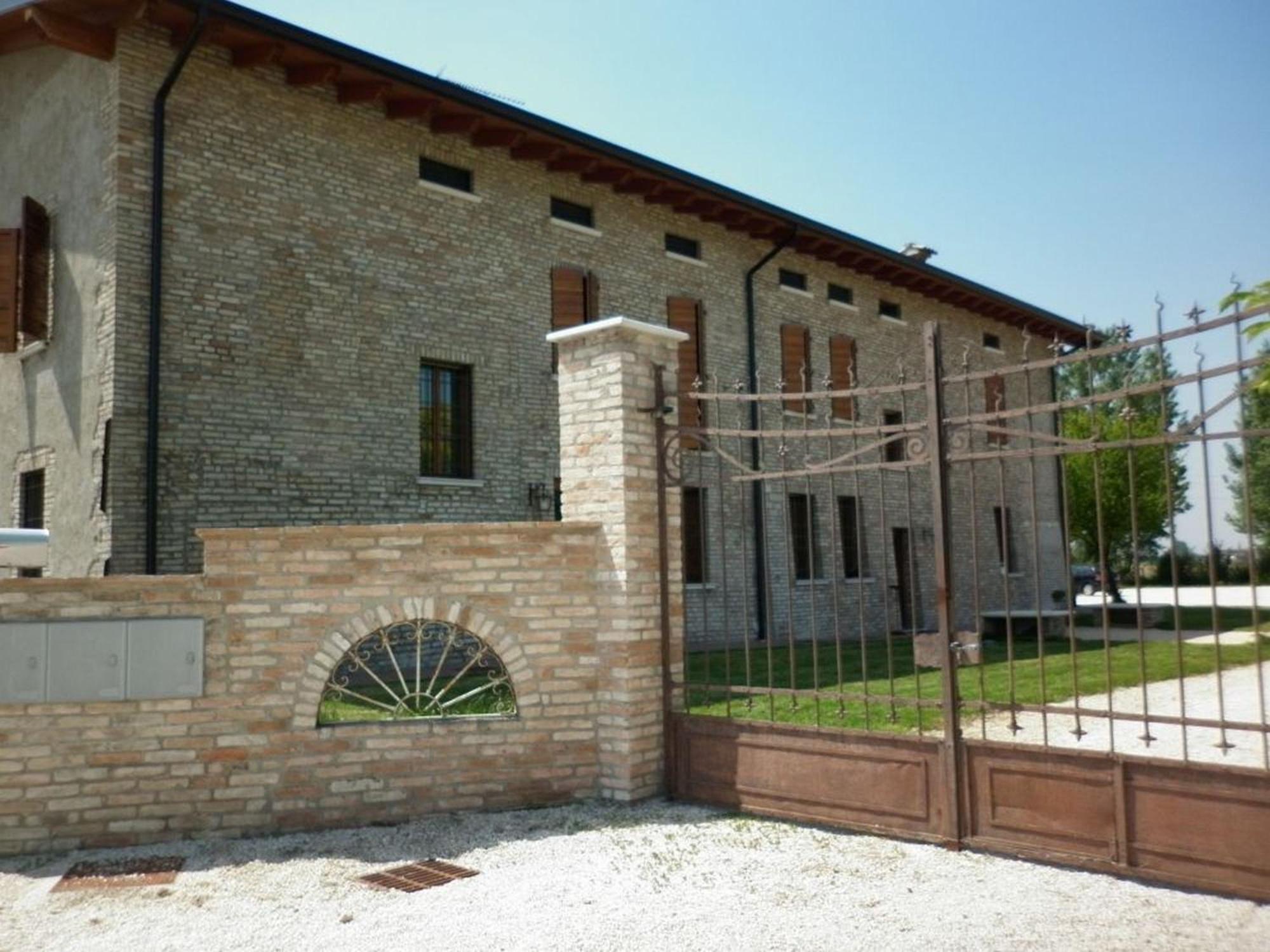 La Garzaga Turismo Rurale Ceresara Exterior photo